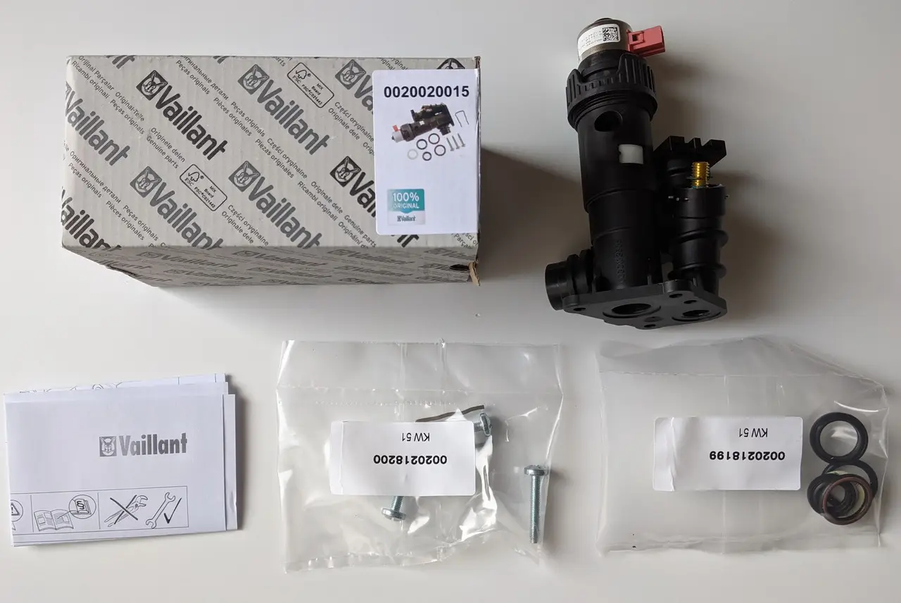 Клапан трехходовой Vaillant AtmoTEC, Turbo TEC Pro/Plus (0020014168, 0020020015)