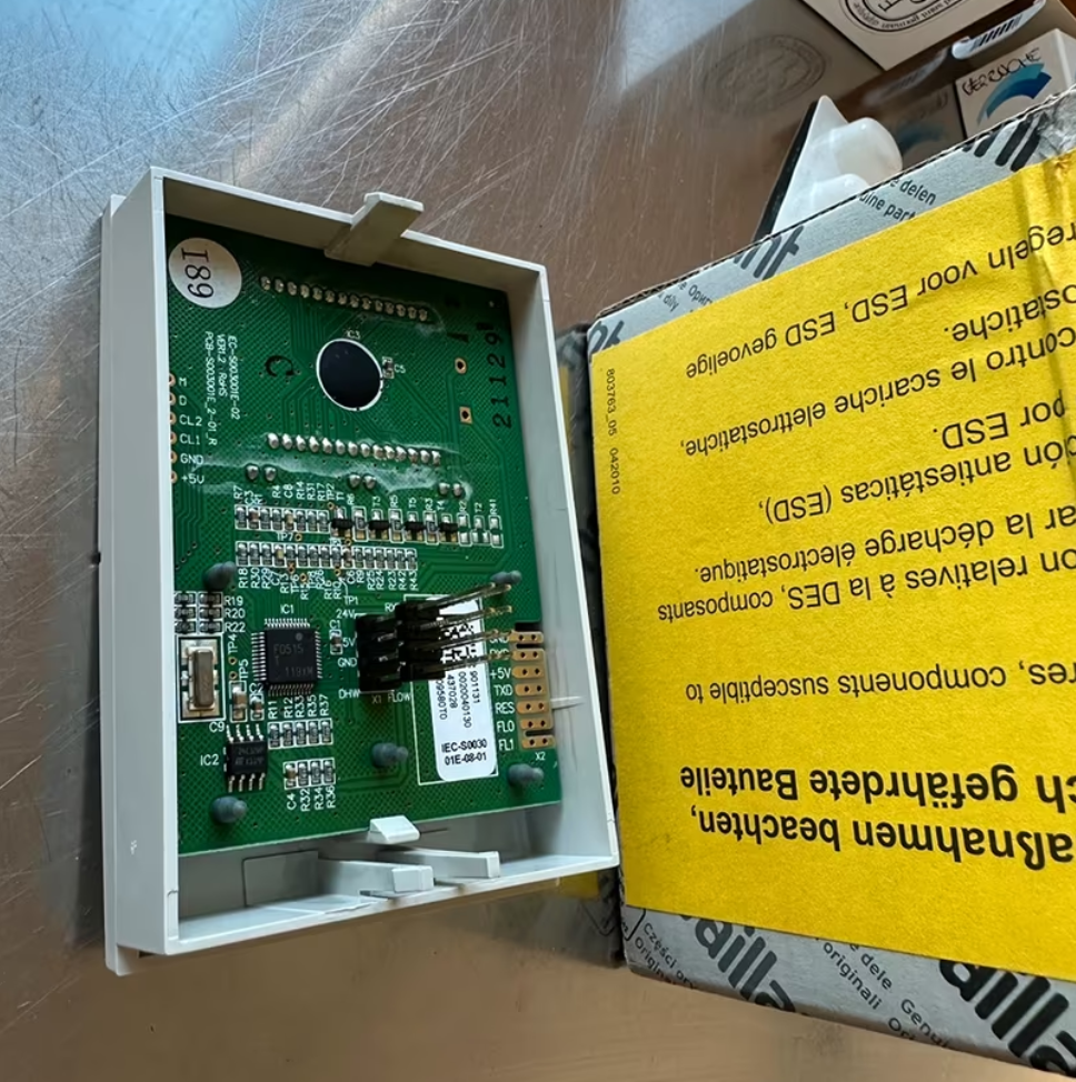 Плата дисплея (с панелью) Vaillant atmoTEC Pro/turboTEC Pro 0020040154 — изображение 2